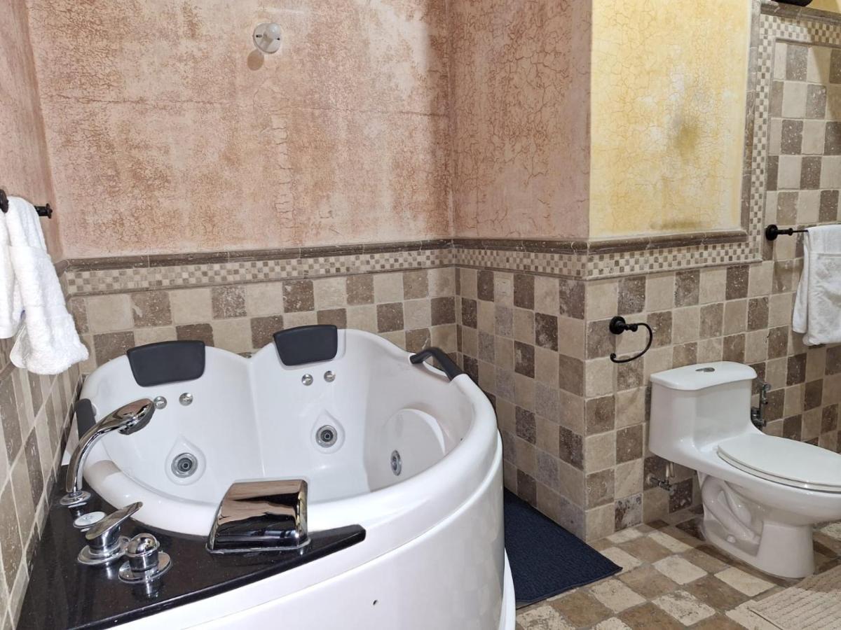 Hotel Boutique Casa Del Angel Antigua Екстер'єр фото